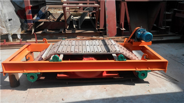 5c95a18f530fa.jpg 電磁鎧甲自卸除鐵器02.jpg